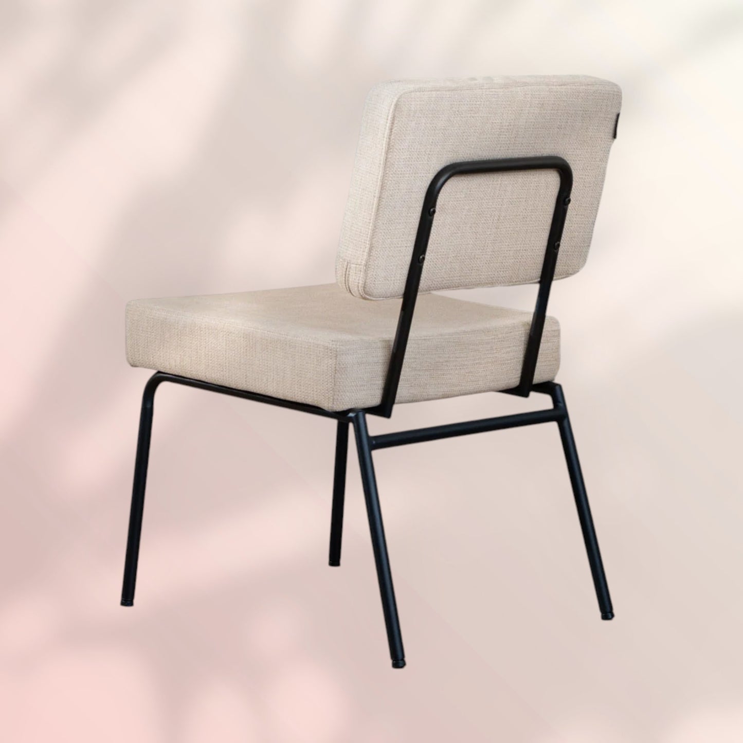 Scandinavische eetkamerstoel Espen beige gerecyclede stof