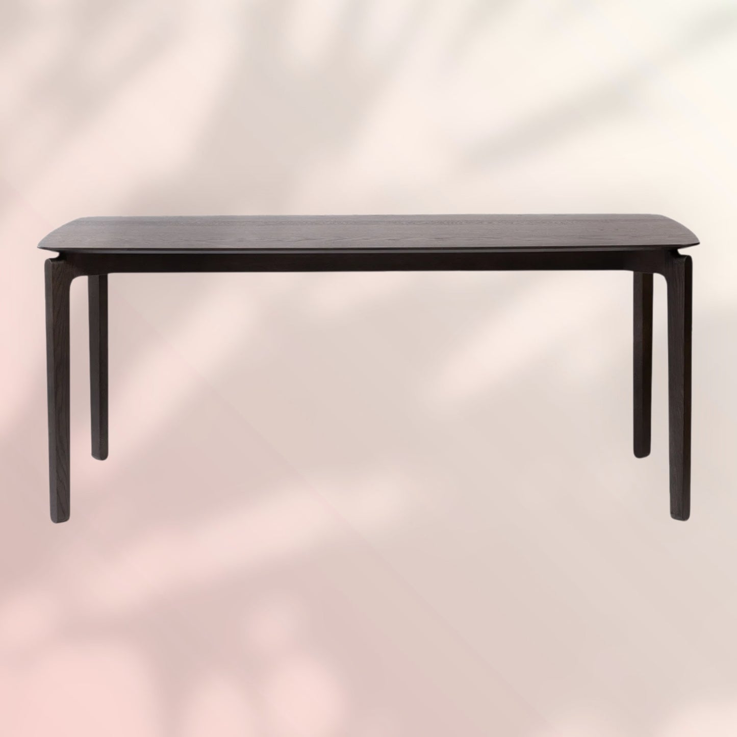 Scandinavische eettafel Cala walnoot 160 x 90 cm