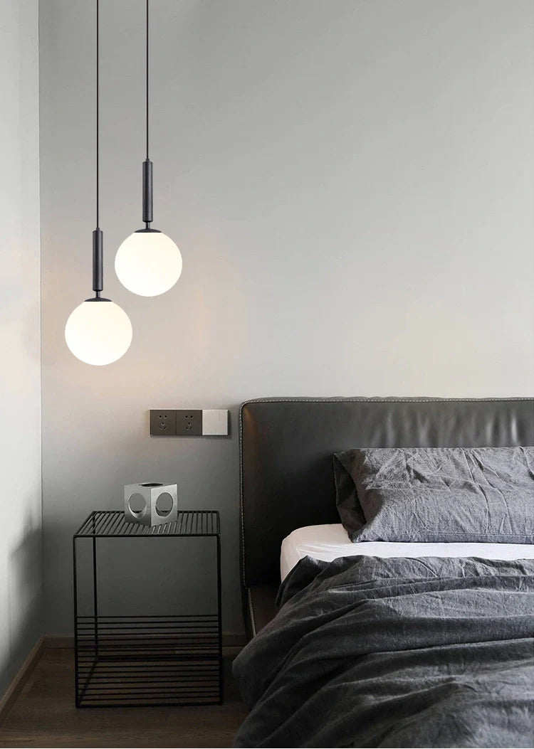 Moderne hanglamp met goud of zwart | Flora