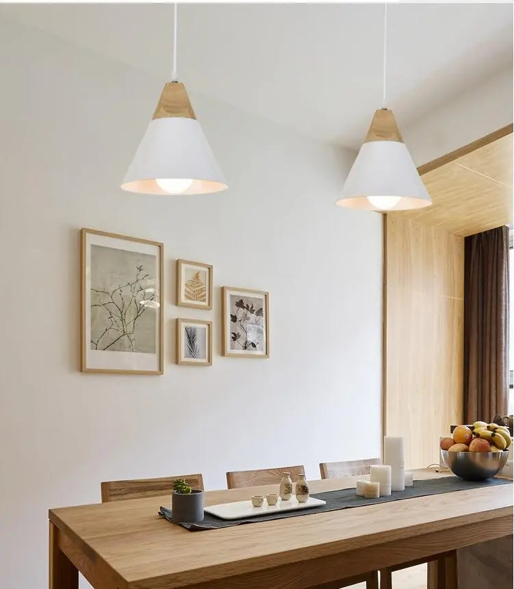 Scandinavische hanglamp met hout accent | Dånsk