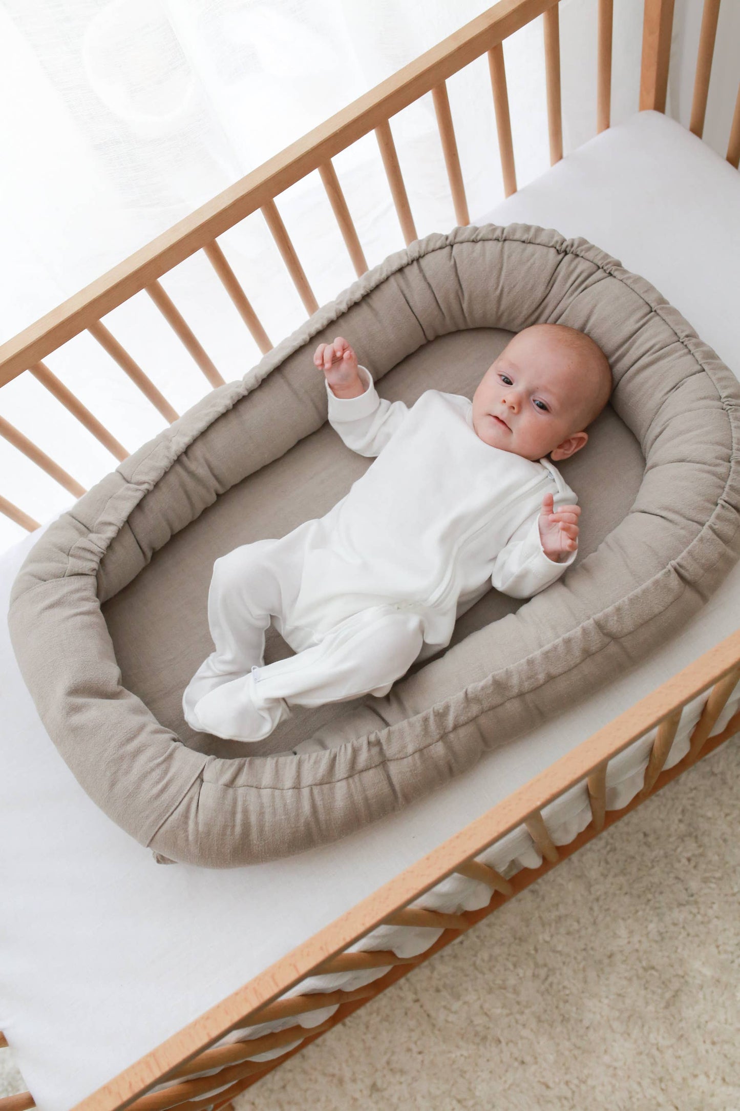 Babyly linnen babynest - 2 kleuren