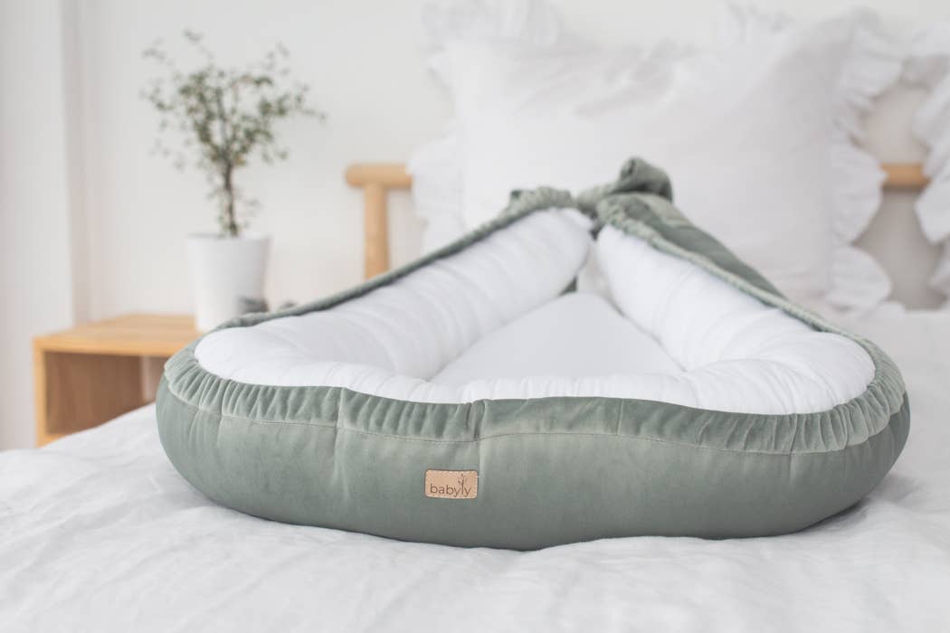 Velvet babynest met strik (5 kleuren) - Babyly