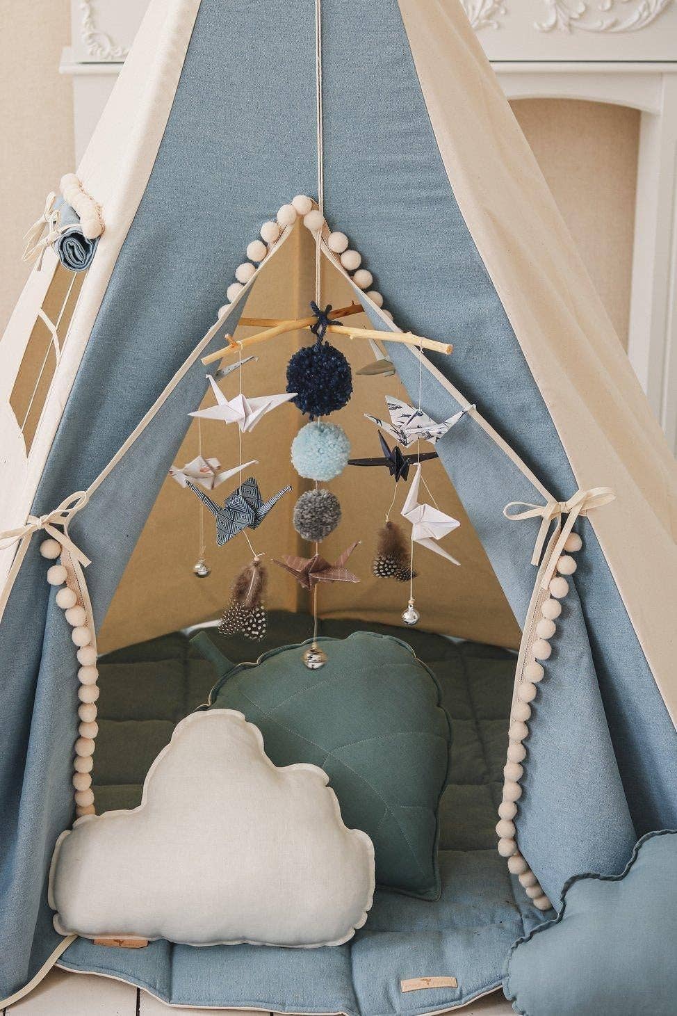 Jeans tipi-tent met pompons