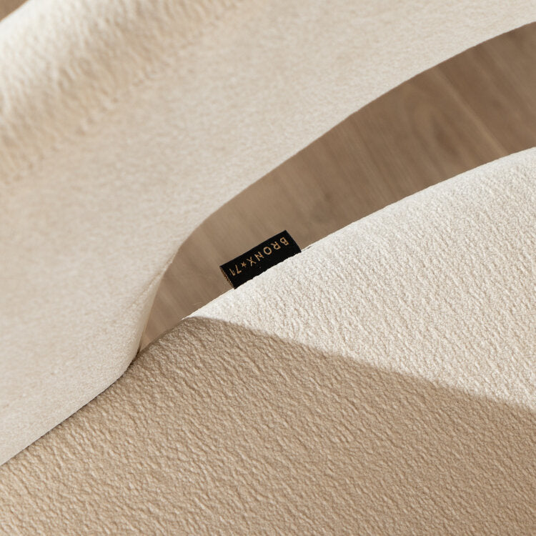 Scandinavische eetkamerstoel Bibi chenille off white