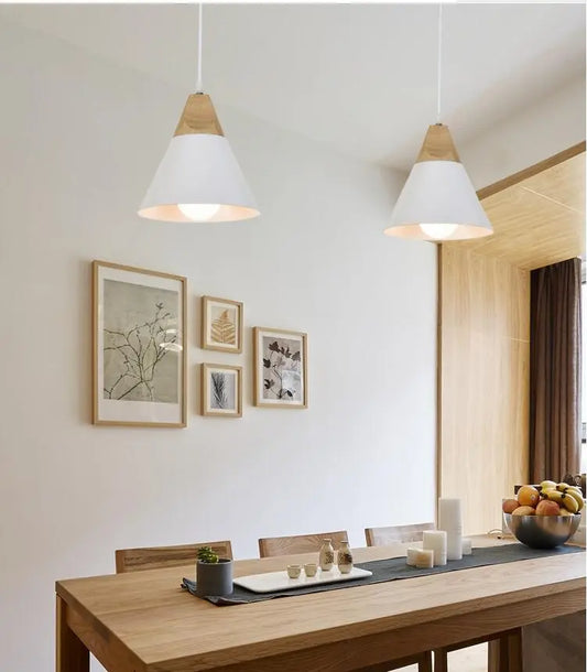 Scandinavische hanglamp met hout accent | Dånsk